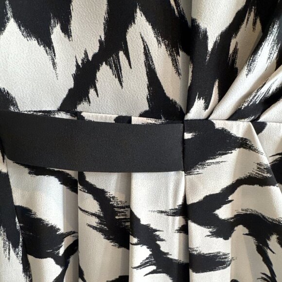 Armani Exchange, Woman Size OP, Black & White zebra Print Dress, A|X, Sleeveless - Picture 3 of 9